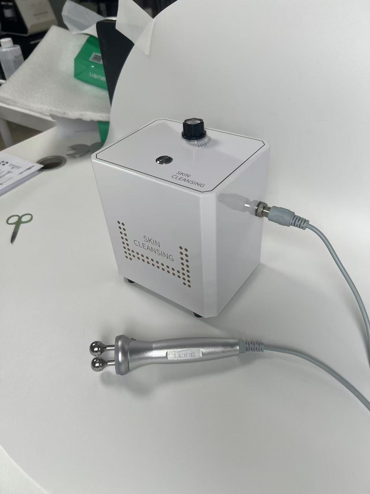 FR-LLYN5 N5 RF Facial Device – Radio Frequency Firming & Lifting Machine for V-Face Contouring
